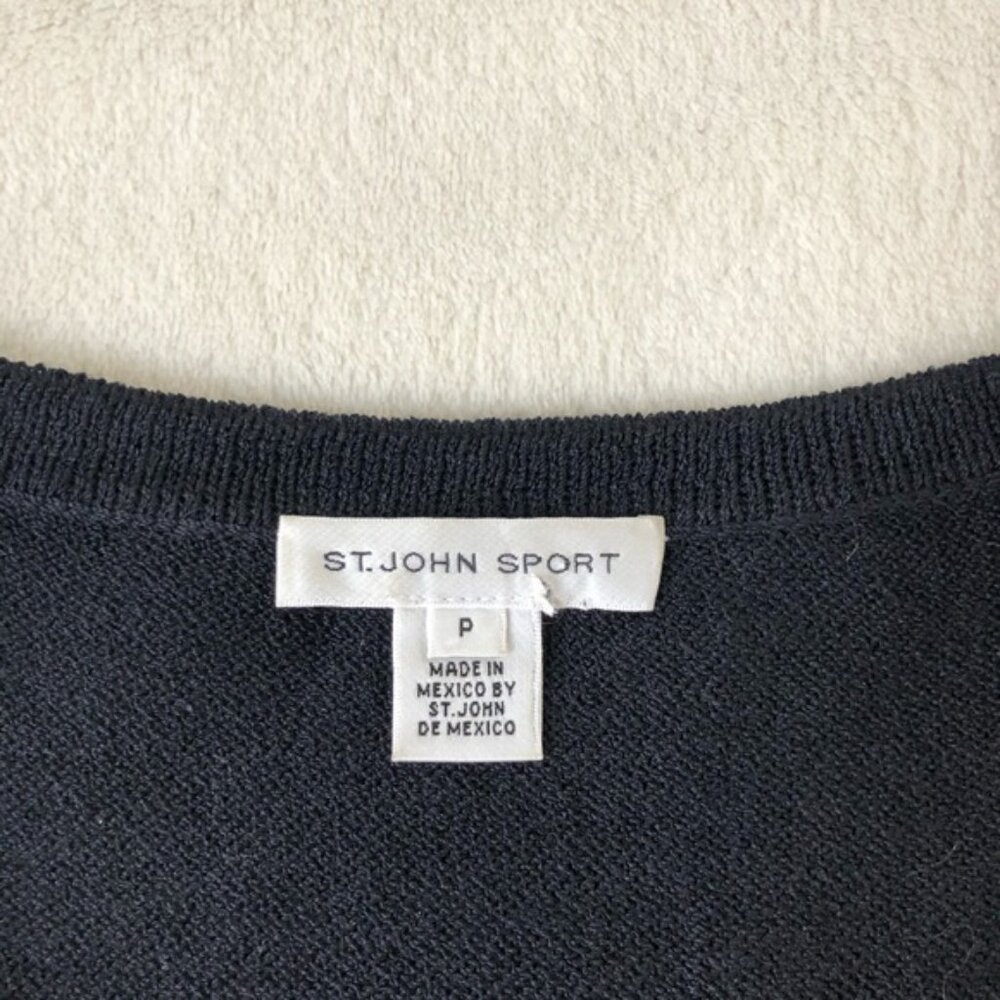 St John sport tank top - Picture 3 of 7